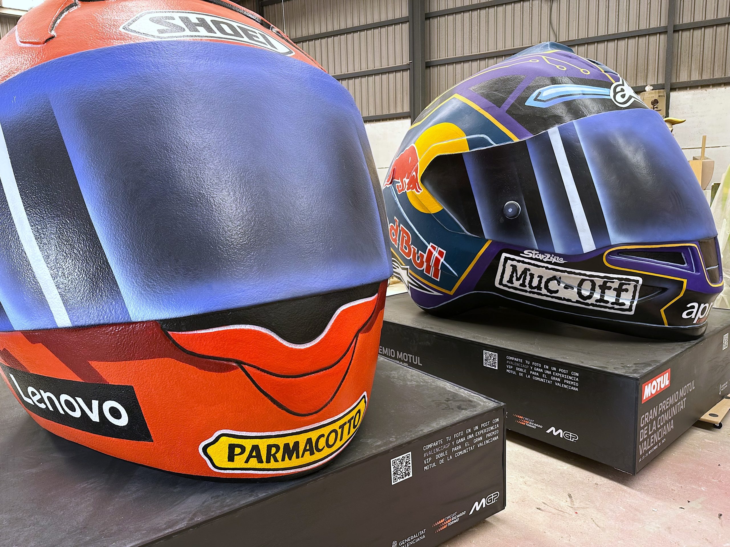 cascos moto gp valencia 2025